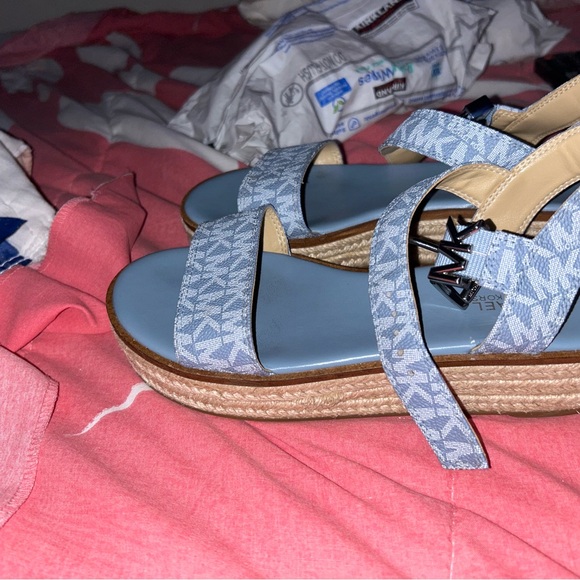Michael Kors Richie Sandals size 5 - Picture 2 of 5